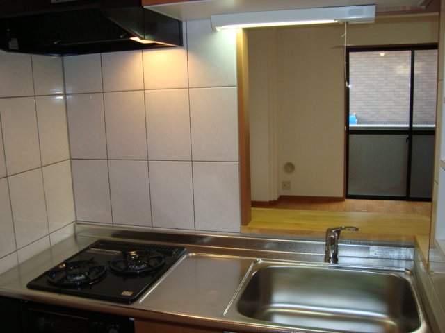 アランフェス キッチン④