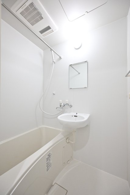 アザーレ・パッシオ栗谷B2階 同建物別部屋の参考画像