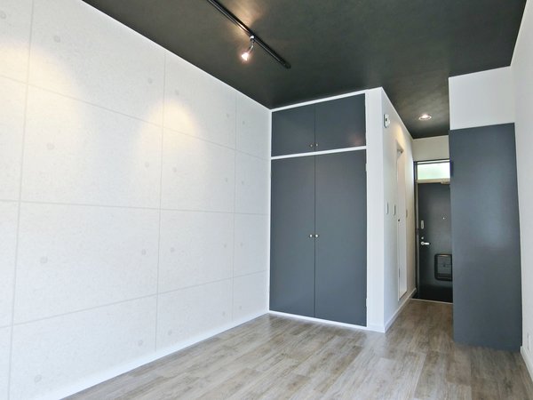 グリーンハイツ西町111号室 リビング