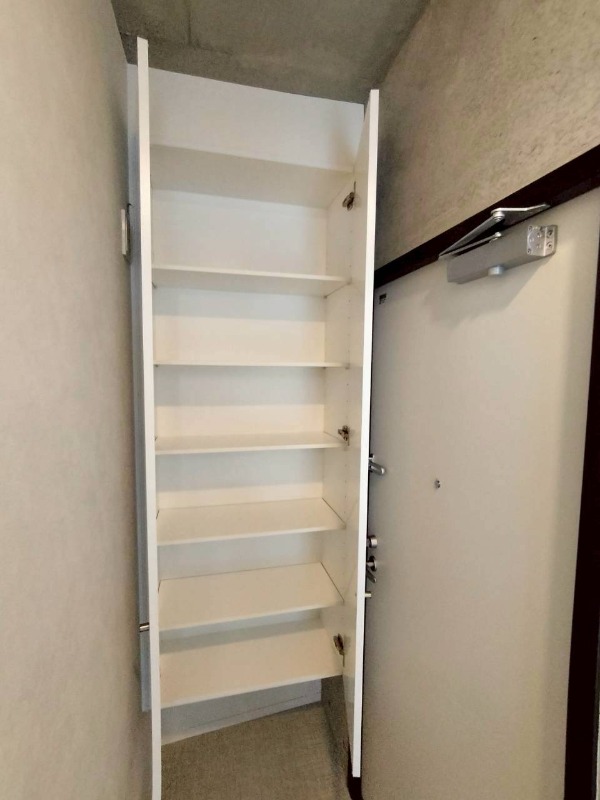 Fons Lucis Izumi5階 収納