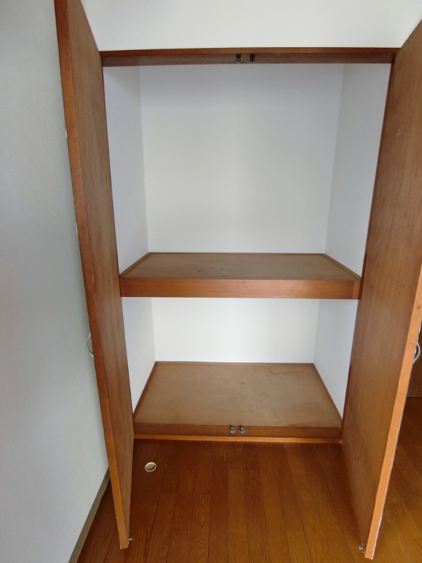 プラザ田町 収納