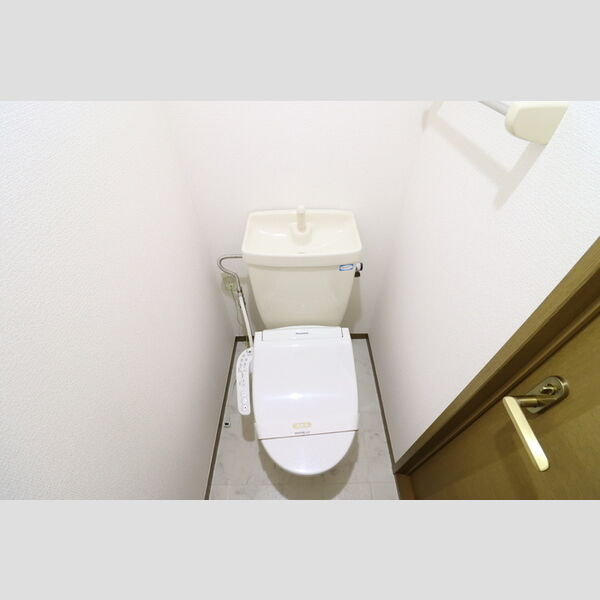 あずまじゅねす　2 温水洗浄暖房便座