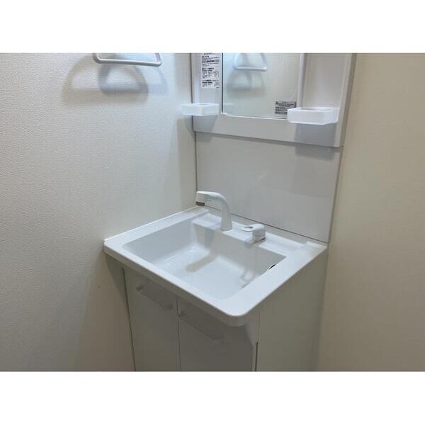 Lycoris西小山101号室 洗面