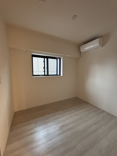 ザ・パークハウスさいたま新都心 洋室6帖　2025年10月撮影