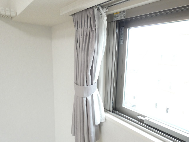 ネベル戸越公園7階 カーテン(設備外・残置物)