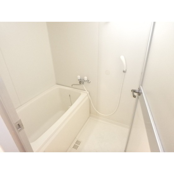 プレステージ市川501号室 同建物別部屋の参考画像