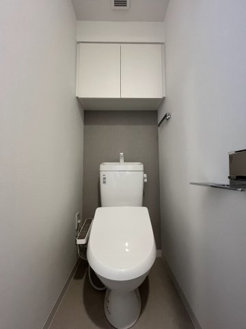 アジールコート板橋本町0804号室 トイレ