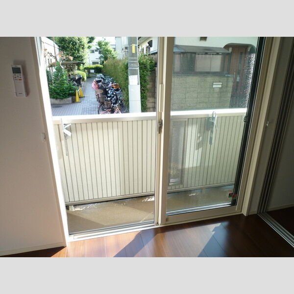 ソレイユファミール　ソレイユ103号室 バルコニー