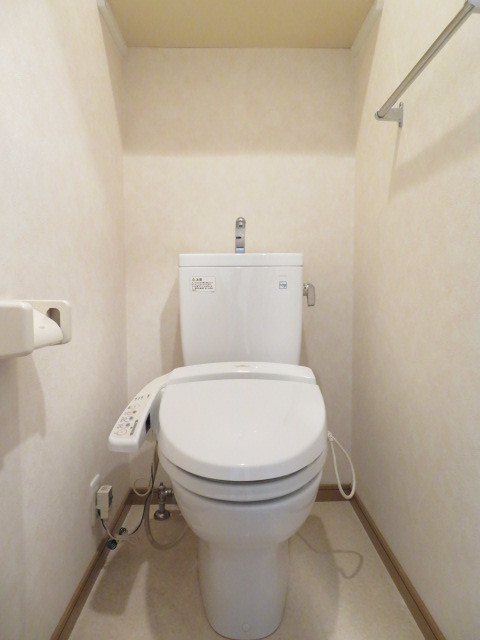 ガラ・シティ南麻布4階 トイレもきれいです