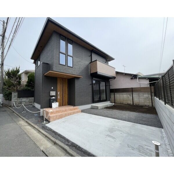 杉並区高井戸西2丁目貸家の外観画像