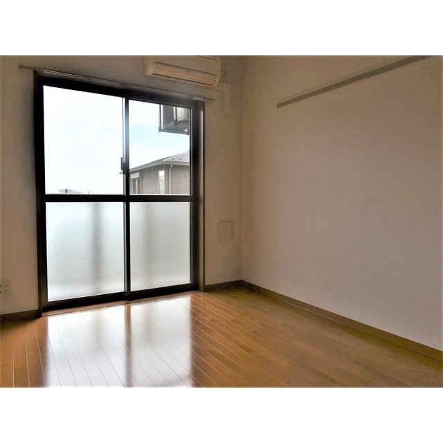 ルクレ津田沼 リビング