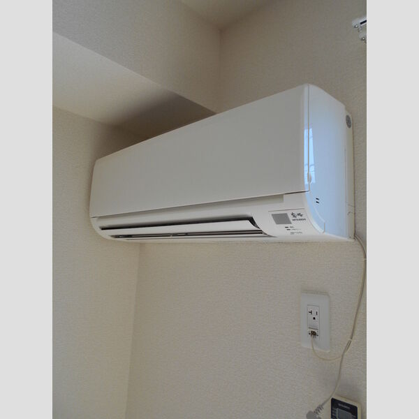 メゾン ド フォレ/メゾン ド フルール　メゾン ド フルール103号室 エアコン(LDK)