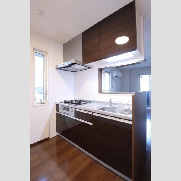 モリエールⅣ 三口ガスコンログリル付システムキッチン