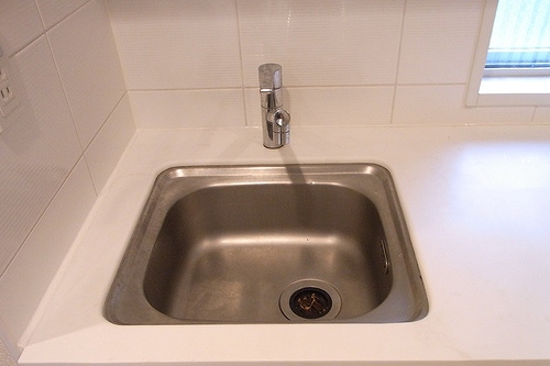 ベルファース新橋5階 流し台　※2012年11月撮影