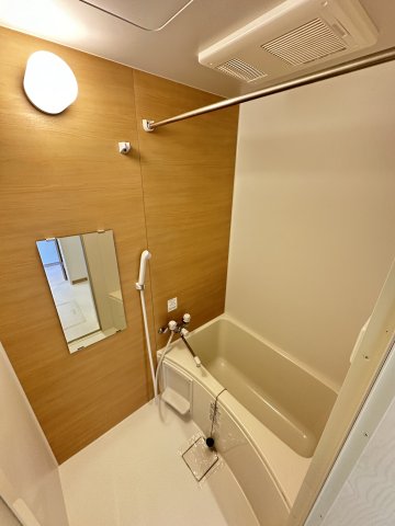グランドテラス南太田204号室 お風呂