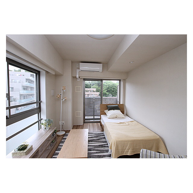 ルクレ志村坂上 モデル設置中