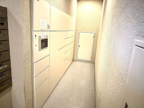 パークコリーナ上大岡アジュールコート1階 宅配ボックス　※2026年2月撮影