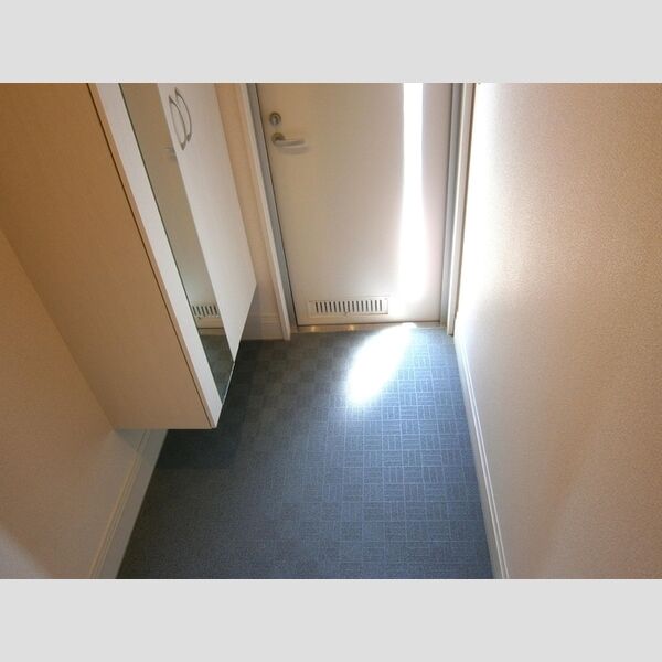 フィオーレ 玄関