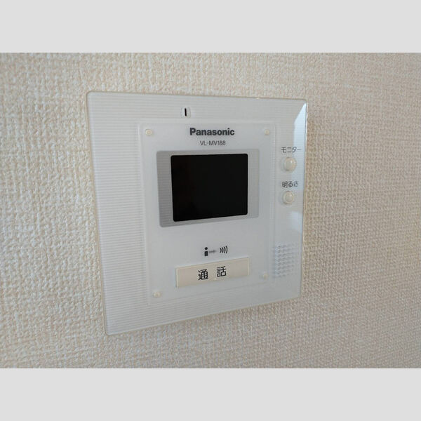 ベルデュール105号室 TVインターホン