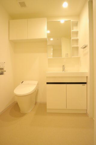 プラウドフラット浅草橋Ⅱ404号室 同建物別部屋の参考画像