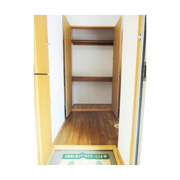 エステート　ベルウッド201号室 玄関