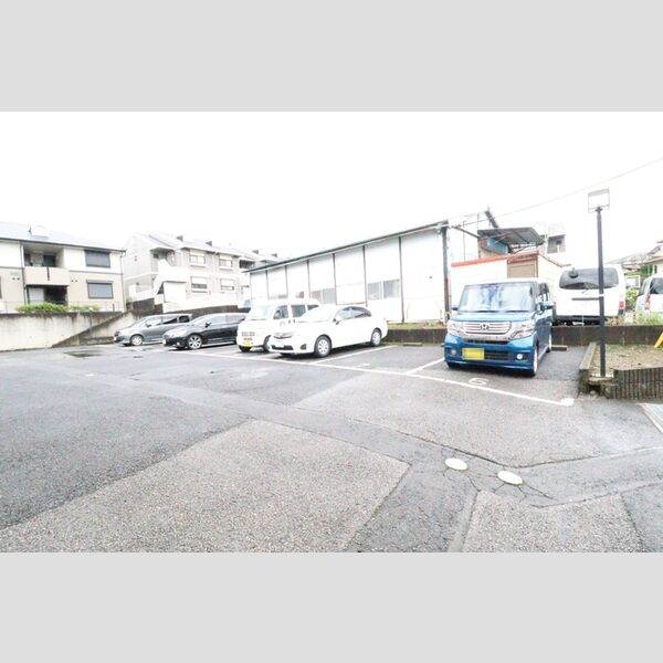 サンライズヒル　ABA201号室 駐車場