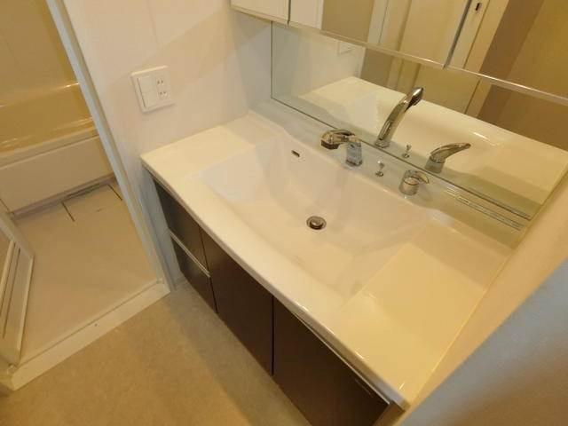 レーベンリヴァーレ柏ザ・レジデンス 洗面