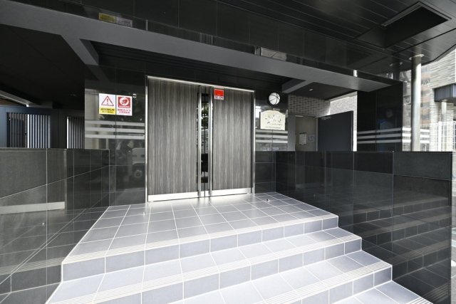 プレール・ドゥーク西川口 エントランス