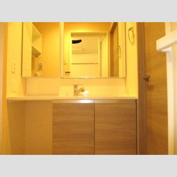 オーガスタハイツ202号室 同建物別部屋の参考画像