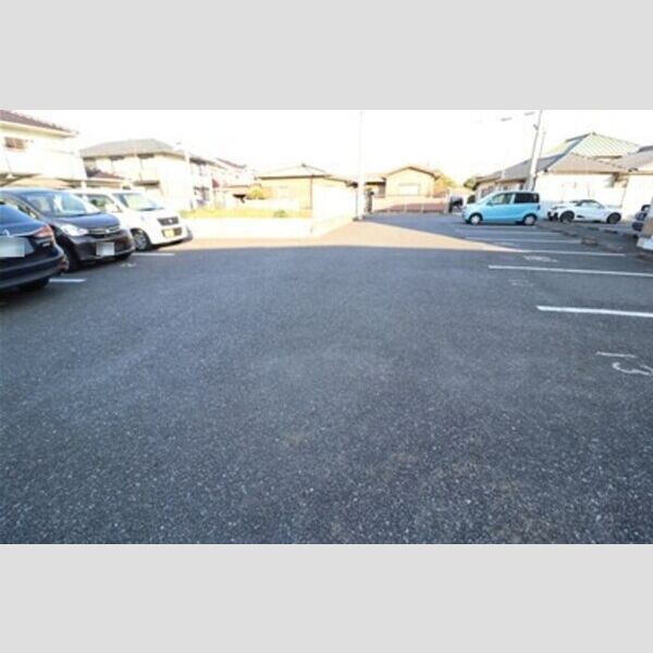 ウィルビュー　C 駐車場