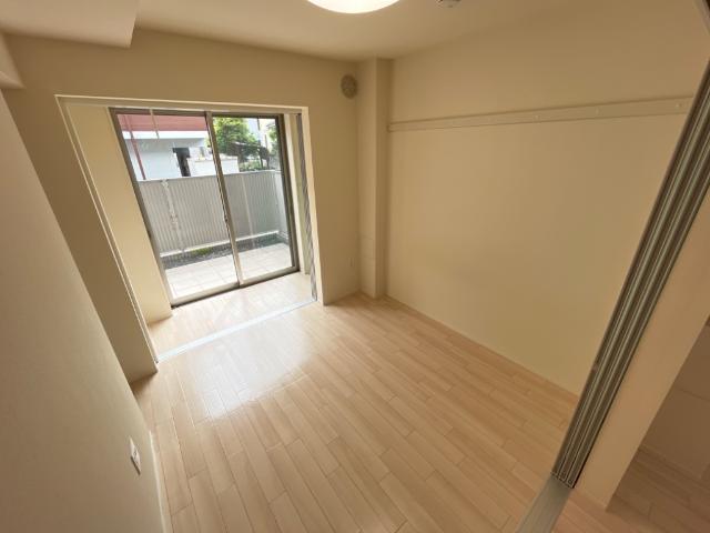 イルミナーレ106号室 洋室