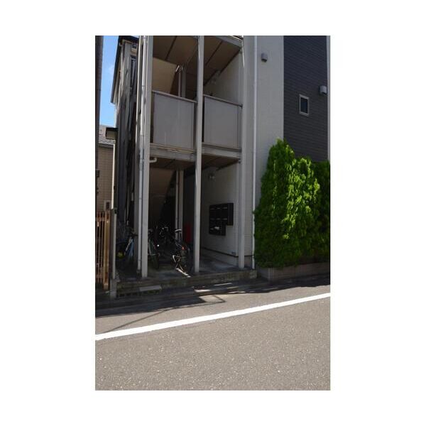 フォレストメゾン駒込 エントランス