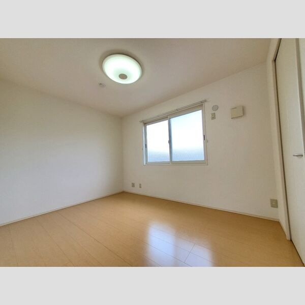 ウィスタリア　F101号室 洋室6帖②