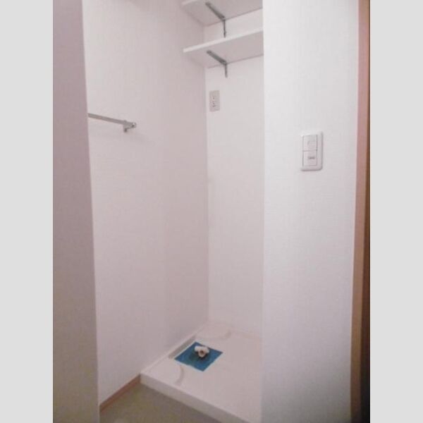 グラン チノ302号室 洗濯機置場