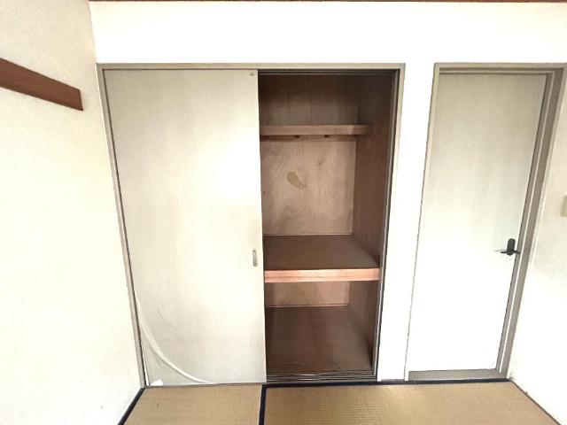 ヴィレッジガーデン00101号室 収納