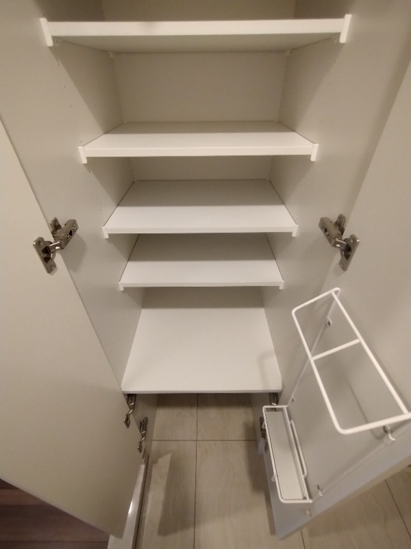 クレイシア横濱阪東橋7階 収納