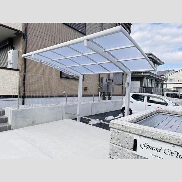 グランウィステリア 駐輪場