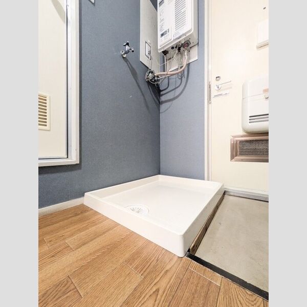 カピースハイツA棟 室内洗濯機置場