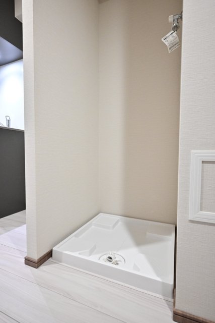 ＧＲＡＮＳＩＴＥ　ＮＡＫＡＭＥＧＵＲＯ10階 室内洗濯機置場