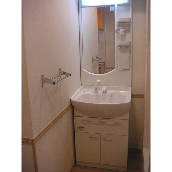 イル・ロトーレＣ2階 内観