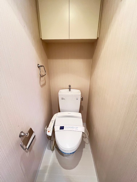 レジディア上落合3階 トイレ