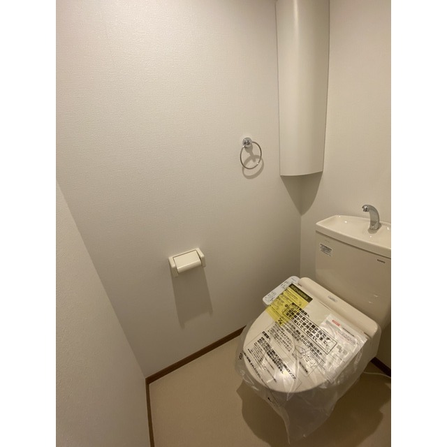 アムール　アンバー 内観