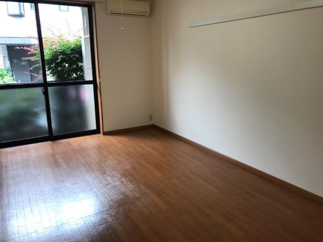 フローリーＫ（ＦｌｅｕｒｉＫ） 洋室