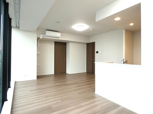 プレミストタワー白金高輪19階 リビング・ダイニング