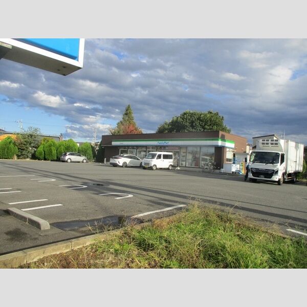 ヴィラージュ ファミリーマート千葉小倉町店(311m)