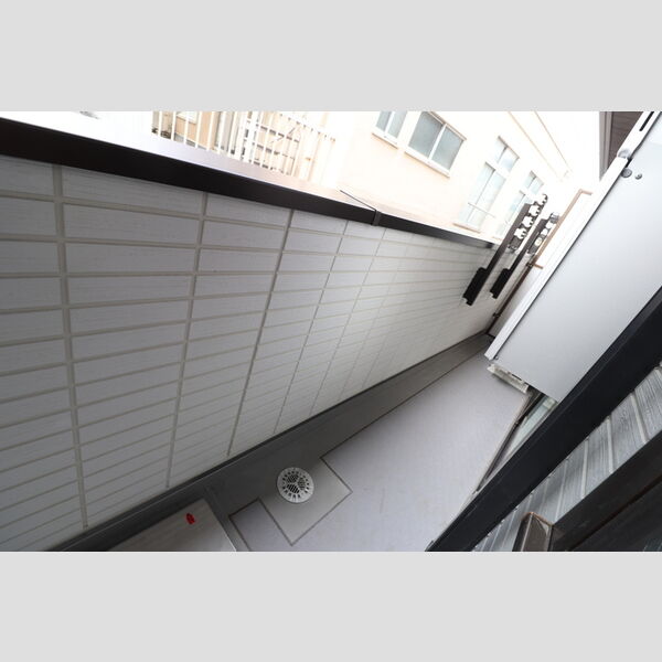 ウィングランデ202号室 バルコニー