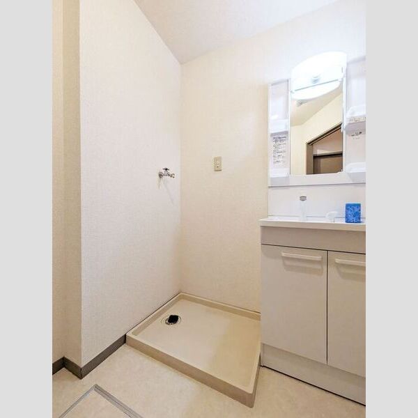 プリムヴェール　壱番館205号室 室内洗濯機置き場