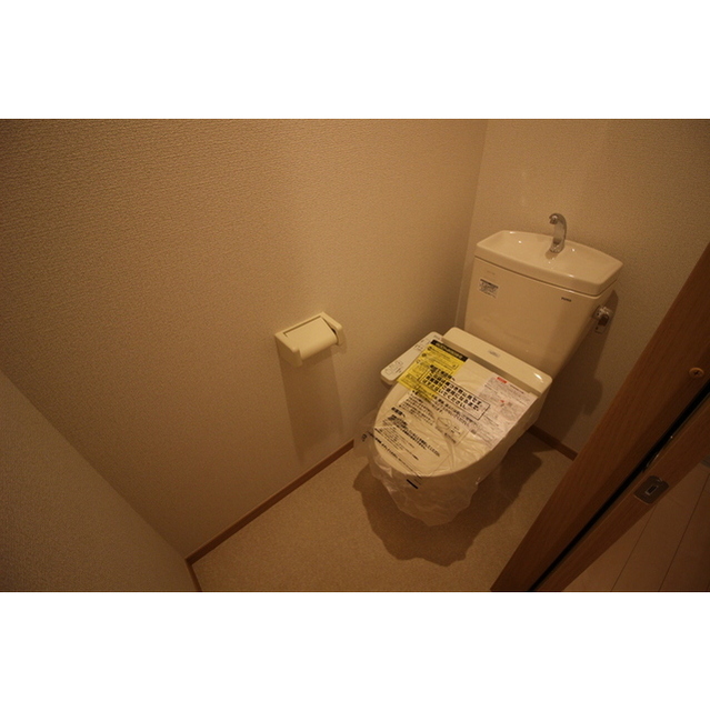 アムール East 内観