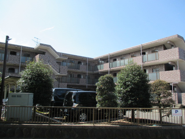 グラシューズカーサ 駐車場