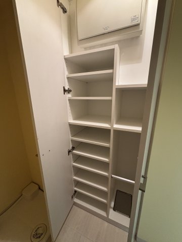 プリモ・レガーロ西大島 収納